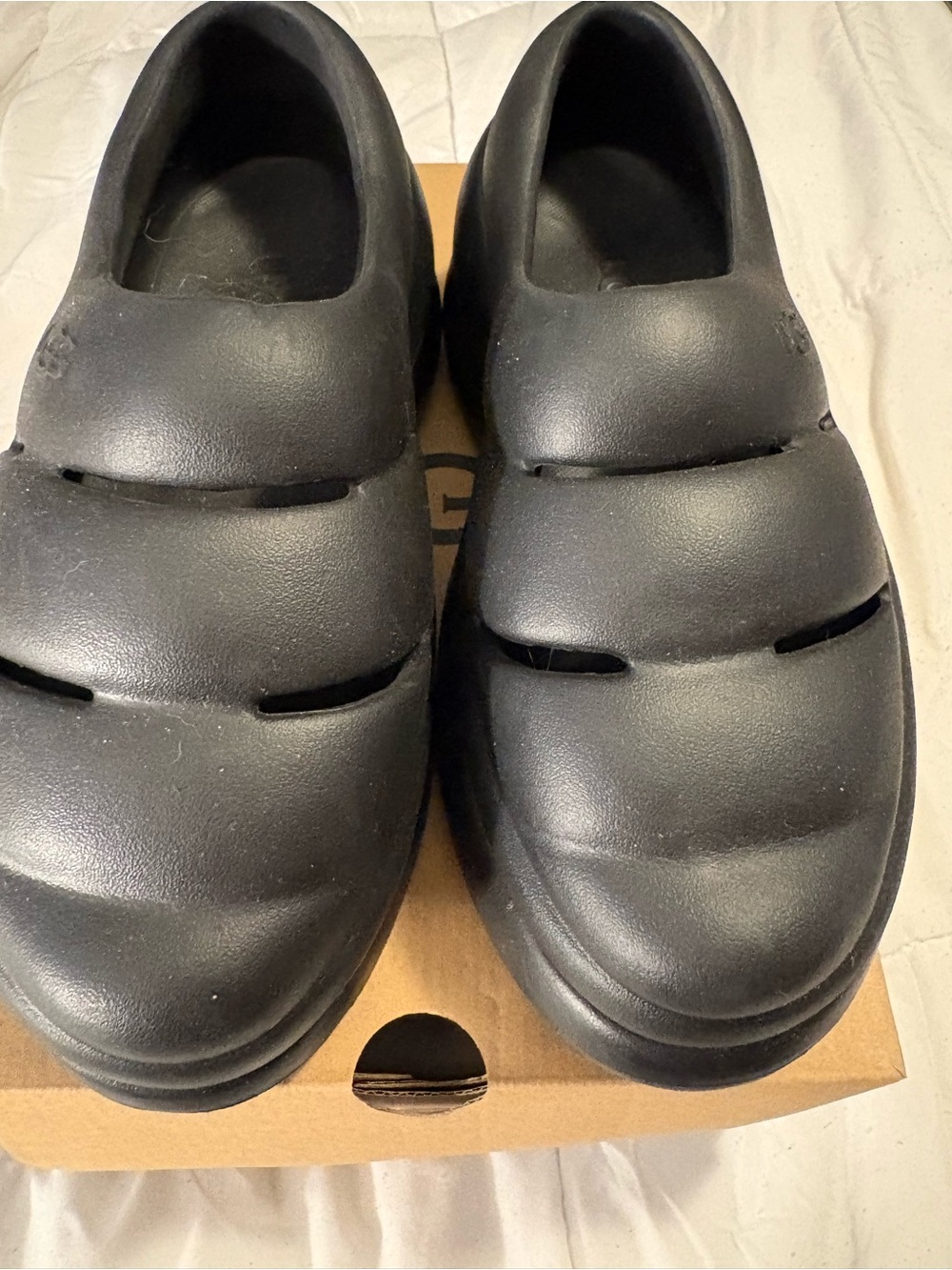 UGG Women's Sport Yeah Clog in Black - Picture 3 of 6